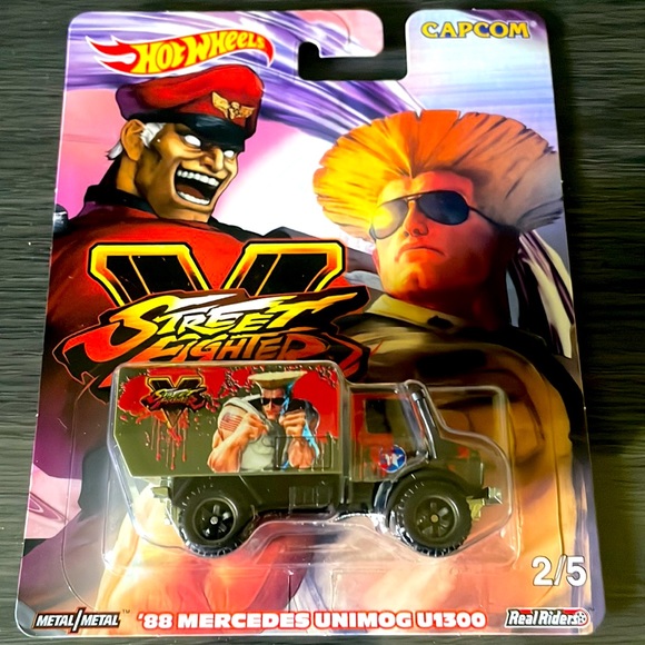 Hotwheels Capcom StreetFighter V Real Riders 2/5 - Picture 2 of 12